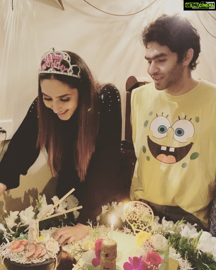 Ragini Dwivedi Instagram - BIRTHDAY PARTY So the cake that u see in frame is made by hand by @rudraksh_dwivedi and you cannot imagine how amazing it looked and tasted thanks bhai love u loads :) #birthdaygirl #happybirthday #positivevibes #love Bangalore, India