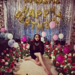 Ragini Dwivedi Instagram - BIRTHDAY BLISS ❤️ Thankyou everyone for ur lovely wishes I feel completely blessed to have a family like u all :) #raginidwivedi #birthdaygirl #love #humbled #touched #togetherathome Home