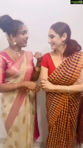 Ragini Dwivedi Instagram - Thaara thara Monday morning with this Sweety 🙂🙂🙂 
She loves you @kichchasudeepa 
#raginidwivedi #tharathara #sandalwood #songs #kempegowda #lovewins #positivevibes #trending #trendingreels #trendingsongs #songs #loveall #reelitfeelit #reels #reelsindia #kannadasongs #kannadaactress #kannadareels #lovenlight #south #india #