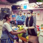 Ragini Dwivedi Instagram - #RDWELFARE AND @isha.foundation WITH @pavankumarkr_ AND team ❤️ We Are proud to have reached the hearts of people from every where to be collaborating with them and making a difference #helpeachother #lovenlight #raginidwivedi #bengaluru #karnataka #workworkwork #socialwork Magadi main road