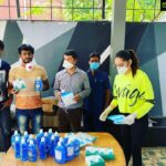 Ragini Dwivedi Instagram - Our media is our warriors toooo :) Security kits for all active field media at the Kalavida Sanga ❤️ also so happy to have seen and done this with Dodanna and Rockline sir love u both for always being there 🙏🙇🏼‍♀️❤️ #RDWELFARE #kannadamedia #sandalwood #lovenlight #staysafe #socialresponsibility #helpeachother #togetherwearestronger #pride Karnataka Chalanachitra Kalavidara Sangha