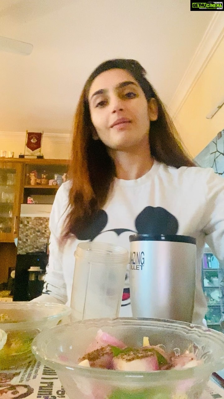 Ragini Dwivedi Instagram - RDKITCHEN brings to you simple ingredients and fresh raw mangoe chutney in 3 ways : No1 chutney : Raw mango 1 Dry red chilli 1 Garlic cloves 4 Salt 1tbsp No2 chutney : Raw mango 1 Mint leaves 10 nos Green chilli 1 Salt and sugar 1tbsp Cumin powder 1tbsp Oil 1tbsp No3 chutney : Raw mango 1 Onion small 1 Chat masala 1tbsp Black salt 1tbsp Green chilli 1 No4 chutney : Raw mango 1 Soaked Channa dal 3tbsp Green chilli 1 Roasted cumin 1tbsp Salt 1tbsp #raginidwivedi #rdkitchen #love #pride #homecooking #simplerecipes #saturdaynight