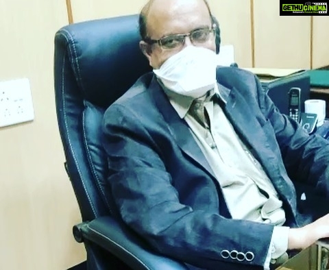 Ragini Dwivedi Instagram - RECEIVED THIS FROM THE COVID WARRIORS AND DEAN OF GOVT HOSPITAL EXTREMELY TOUCHED U know ur doing something right and so much pride and happiness comes from that keep the love and support going guys we’re starting to touch lives and help each other #togetherwecan #covidcare #healthwarriors #pride #raginidwivedi #nimmagagi Contributions 9845233683 Paytm googlepay phonepe Groceries refreshments milk water snacks food for animals medicine etc Pls reach 9980097733 Bangalore, India