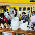 Ragini Dwivedi Instagram - RDWELFARE LUNCH ASHA WORKERS ❤️ We did an amazing lunch service for 150 plus people in solur today and so amazing to see smiles all over and full tummies. Keep us in ur mind and support me so much more :) 9845233683 for contribution on Paytm googlepay and phonepe Any other contribution pls call Col Rakesh +91 99800 97733 #helpeachother #raginidwivedi #love #solur #karnataka #socialresponsibility #serviceofpeople