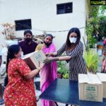 Ragini Dwivedi Instagram – RD WELFARE ❤️ NIMMAGAGI 
Ration kits to 50 slum families with the help of @manjula.narayanaswamy.180 sir distribution done personally #pride #togetherwecan #socialservice #love #raginidwivedi #RDWELFARE #nimmagagi #helpeachother #coronacare #feedthehungry #quarantine #lovenlight Bangalore, India