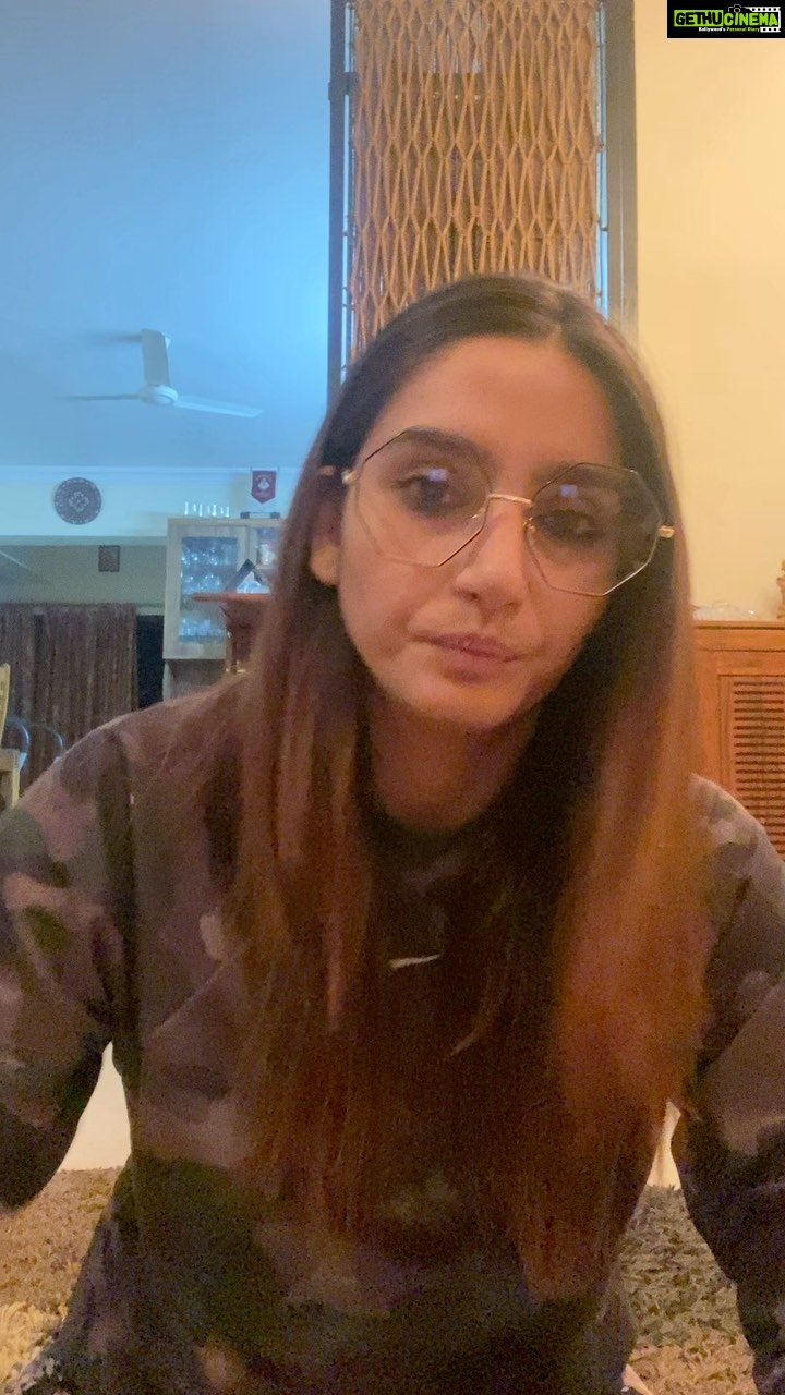 Ragini Dwivedi Instagram - Pls do listen to the video shocking news and things happening around us and we need to stand up and fight for not just humans around but animals too .... π #raginidwivedi #fightfortheright #standup #animalsprotection #love #quarantinestories #helpingothers