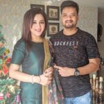 Ragini Nandwani Instagram - #friendshipgoals There are friends, there is family, and then there are friends that become family. @rupesh.sonar #partnerincrime #ragininandwani #friendsforever #happy #smile