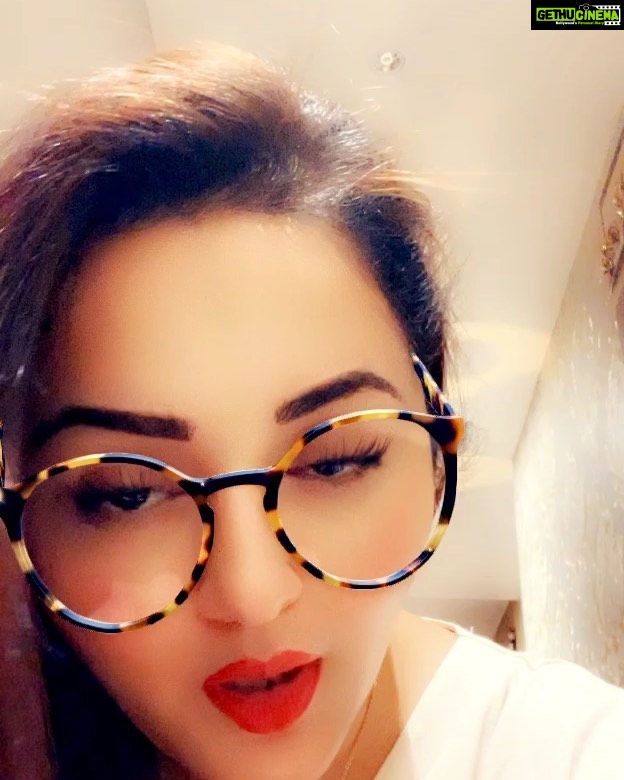 Ragini Nandwani Instagram - Sunday love u 💖