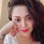 Ragini Nandwani Instagram - Post rehearsal video #malaysia#sun tv award night ... stay tuned