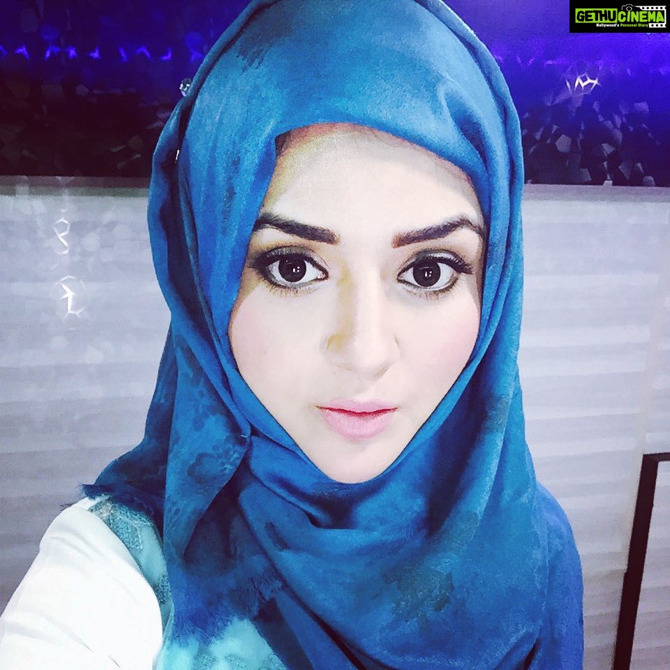 Ragini Nandwani Instagram - May the spirit of Ramadan illuminate your heart with peace and happiness ....#ramadan