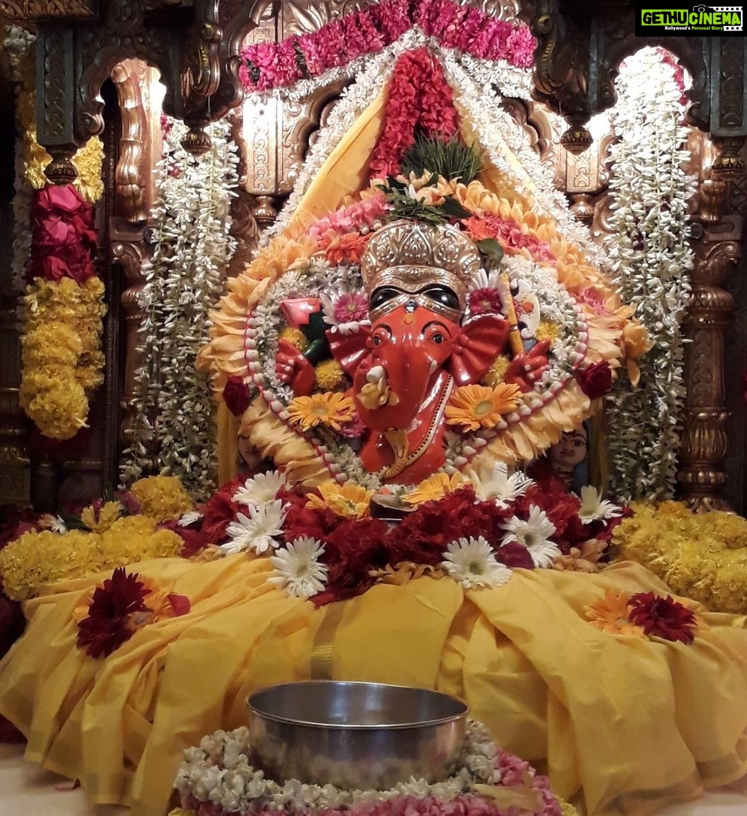 Ragini Nandwani Instagram - Jai Siddhivinayak ji 🙏