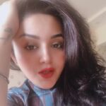 Ragini Nandwani Instagram – Oh lord .. already got a resolution for 2019 …: trust me always eating jus healthy is not easy … but im gonna strictly follow it …🙄will I ??? Yes ..I definitely will 😂😂😂😂😂