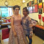 Ragini Nandwani Instagram - Thanks Julie for lovely hair do .... zee rishtey awards tonite