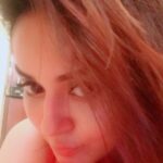 Ragini Nandwani Instagram – Life is full of surprises…. got one … life is unpredictable … ❤️