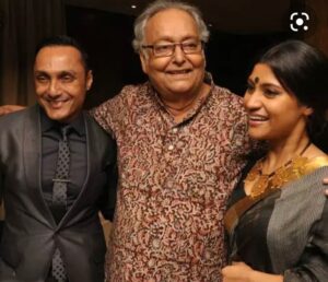 Rahul Bose Instagram - There was a time when I went on a #SatyajitRay films watching spree and Soumitrada was in most of them. So working with him in #15ParkAvenue felt surreal. Needless to say I incessantly asked questions about cinema, Ray, his working style etc. He answered everything with generosity and warmth. Rest in peace, Soumitrada. #SoumitraChatterjee (Obviously that’s @konkona in the image too. Probably from one of the post release functions of 15Park...)