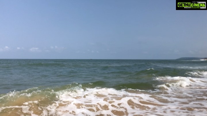 Rahul Bose Instagram - Perfect circle. #Goa360 #airearthwater #octoberawesomeness
