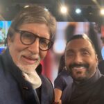 Rahul Bose Instagram - Co-anchored for two hours with @amitabhbachchan (who is anchoring the entire telethon) on @ndtv ‘s @banegaswasthindia telethon He remains one of the wittiest (and most indefatigable) people I have met. 👍🏾🙏🏾