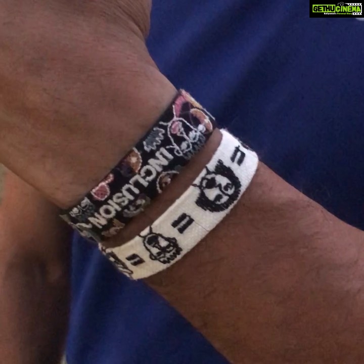Rahul Bose Instagram - I choose to include because I learn from everyone around me! Am proud to support the #choosetoinclude initiative by the #jaivakeelfoundation by wearing these inclusion bands made by the #chanakyaschoolofcraft @jaivakeel @chanakya.school Get one and be included! Available at www.saltscout/jaivakeel