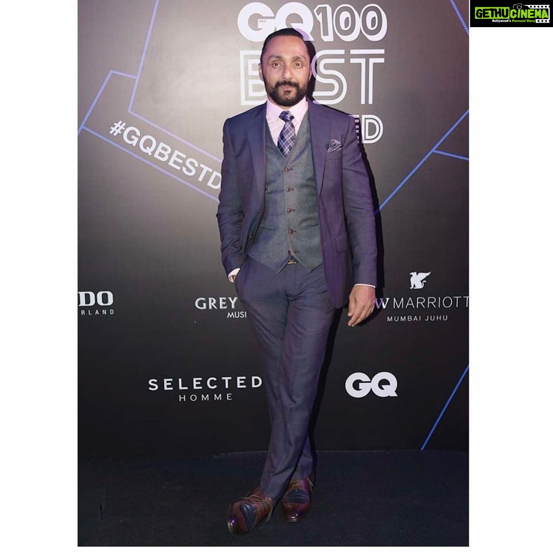 Rahul Bose Instagram - And this from last night. Always fun to meet the super team @gqindia at the #gqbestdressed2019 party. On a sartorial note, thank you to the superb team @raymond_the_complete_man for their precision, taste and professionalism. #raymondmadetomeasure (And no, this is not a paid post). Take a bow, ladies and gentlemen!