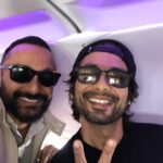 Rahul Bose Instagram - Look who made the @air.vistara cabin cooler without any help of the air conditioning switch. @shahidkapoor 😎💪🏾