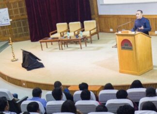 Rahul Bose Instagram - Spent an hour and a bit at IIM Bangalore today talking on the 3 greatest challenges of my life (one from cinema, one from playing international rugby and the last from my years running two NGOs) followed by a lovely, animated Q & A with some pretty bright minds. @iimbvista #iimb #vista #prismofpossibilities #generationnext #businessmindsovermatter