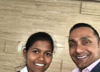 Rahul Bose Instagram - On May 25 it’s going to be the 4th anniversary of her becoming the #youngestwoman to climb #MtEverest. She remains one of the people I respect the most and she isn’t yet 18. Lovely chatting with you on #WorldDiversityDay today #PoornaMalavath And please stop thanking me for making @PoornaTheFilm I owe you lifelong thanks. @poornathefilm