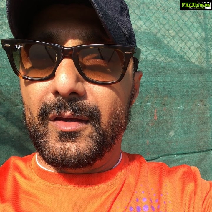 Rahul Bose Instagram - One of the most difficult moments of my recent past and the present too, that I am sharing with you. I trust you to be warm, empathetic and supportive. #sometimesinlife #standupandtakeitonthechin #pushthroughthetoughtimes #alifeofservice