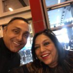 Rahul Bose Instagram – And look who I bumped into at Delhi airport. She looks the same : 1000 watt smile, massive warmth. Salaam, Mira. #starpower #irresisitibleforce #energyofasmallnation