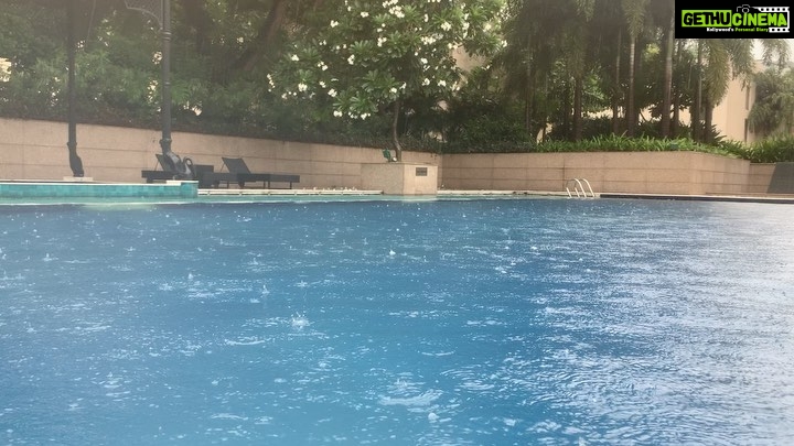 Rahul Bose Instagram - The most majestically large pool I’ve ever swum in. On a chilly, windy, drizzly day, in a hotel I called home in 2015 while making ‘Poorna’. (The memories came rushing back like the blood in my face when I sank into the hot jacuzzi after.) @tajkrishnahyd I will never forget how well you looked after me through an unbelievably difficult shoot. Thank you. #hyderabadblues