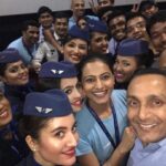 Rahul Bose Instagram - Serious #GirlPower . Screening of #Poorna yesterday for #IndigoAirlines winners of #WhoIsYourPoorna contest #LadkiyanKuchBhiKarSaktiHain @adityaghosh6e #Delhi