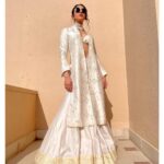 Rakul Preet Singh Instagram – For the love of white 🤍