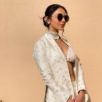 Rakul Preet Singh Instagram - For the love of white 🤍