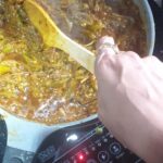 Ramya Krishnan Instagram - Hot and spicy tomato chutney in the making....yummm #veganfood