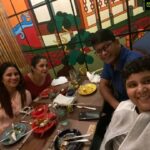 Ramya Krishnan Instagram - Yesterday at chubby cho great food and great company ...happy me 😊😊