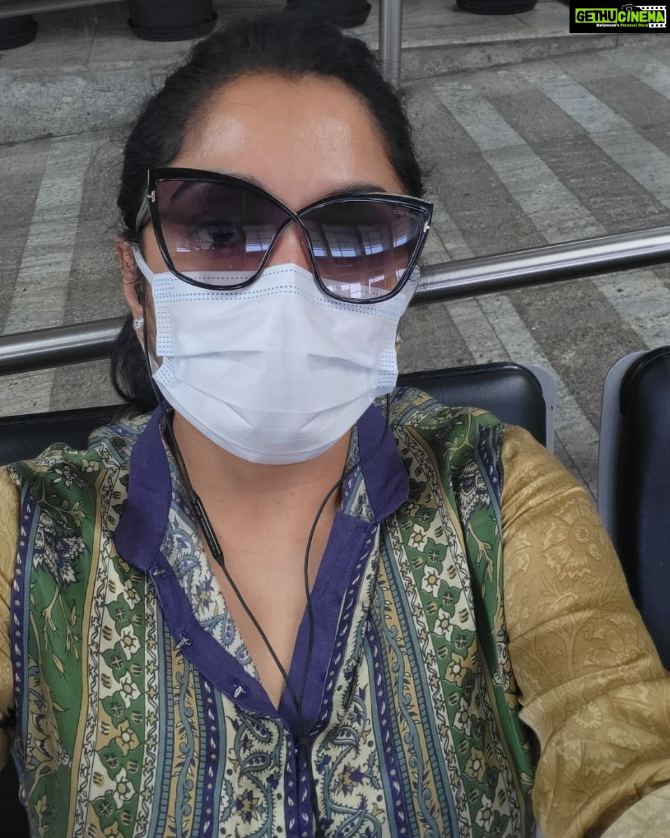 Ramya Krishnan Instagram - Shoot mode #traveldiaries #Ligerš„