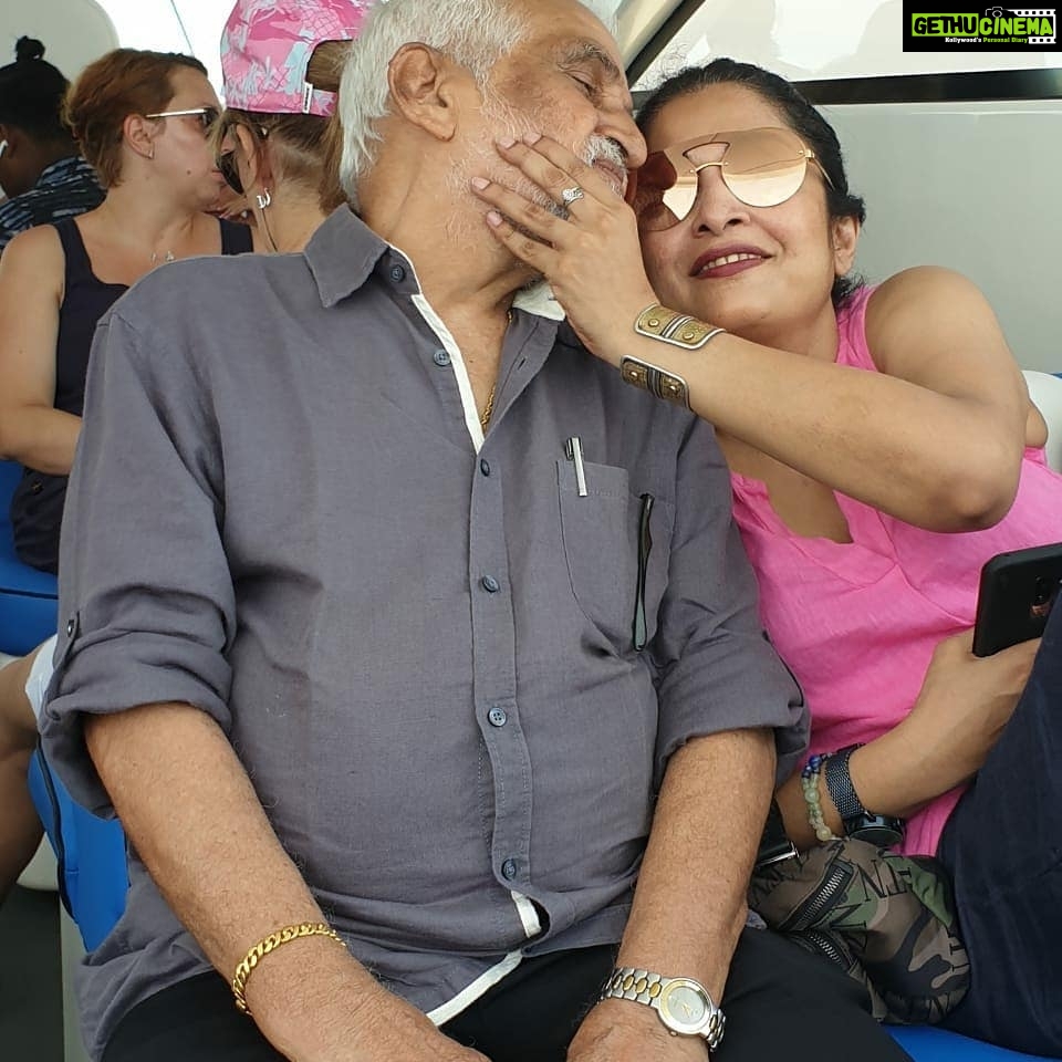 Ramya Krishnan - 77.4K Likes - Happy happy father's day my Chellllllllla apps #happyfathersday #staysafeeveryone #wearamask #ɢᴇᴛᴠᴀᴄᴄɪɴᴀᴛᴇᴅ