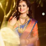Ramya Pandian Instagram - Photography @jeevan_wedding_arts Make up hair dress and jewellery @vijiknr Styling @labelswarupa