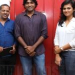Ramya Pandian Instagram - Fan moment with @actorvijaysethupathi 💃🏻💃🏻 Met him along with #aandhevadhai team for the trailer launch ☺️