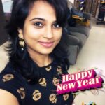 Ramya Pandian Instagram - Happy happy NEW YEAR 2018🎉🎊🎁may this year bring lot of happiness to all of us