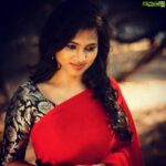 Ramya Pandian Instagram - #photoshoot #redsaree #loveforsaree ❤️