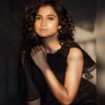 Ramya Pandian Instagram - "Art is the loudest silence, scream quietly" Photography @v.s.anandhakrishna Make up @priyadharshini.makeupartist Hair stylist @mani_stylist_ Stylist @anupamasindhia #ramyapandian