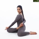 Ramya Pandian Instagram - "Just breathe" One thing which I learnt - poses which look easier are tough ones to do 😋 Photography @sanjaysooriya Make up @priyadharshini.makeupartist Hair stylist @nazia_hair_and_makeup Stylist @anupamasindhia #ramyapandian #internationalyogaday #yoga #yogaforlife