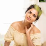 Ramya Pandian Instagram - Photography @v.s.anandhakrishna Stylist @anupamasindhia MUA @priyadharshini.makeupartist Hair stylist @mani_hairstylist #ramyapandian