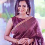 Ramya Pandian Instagram - Wearing Matka tissu sari from @dithi.studio for the grand launch of shopping mall at Nagapatnam Accessories @original_narayanapearls