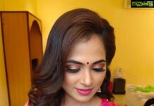 Ramya Pandian Instagram - When all set for #rakitarakitarakita #throwback #biggbosstamil4 MUA @priyadharshini.makeupartist Hair stylist @mani_hairstylist #ramyapandian