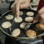 Ramya Pandian Instagram - #bananapaniyaram 😋 Wheat flour Banana ripe Salt Coconut Jaggery Elaichi powder Broken cashew Recipe courtesy @arjun_chef154 🙏🏻 #ramyapandian #quarantinecooking