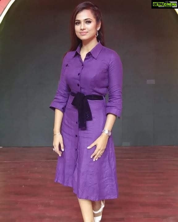 Ramya Pandian Instagram - #CookWithComali @vijaytelevision saturday and sunday 8 pm Costumes @label_ts_official MUA @priyadharshini.makeupartist Hair stylist @mani_hairstylist Accesories @original_narayanapearls #ramyapandian #realityshow #VijayTelevision