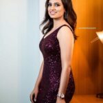 Ramya Pandian Instagram – Haappy bling bling style for the new year 2020 ✨

Photography @knotphotography_ 
Costumes @knotweddinghouse 
MUA @abinaya_makeovers 
@minnala2z

#ramyapandian