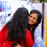 Ramya Pandian Instagram - @original_narayanapearls now at chrompet 🌟 Do visit the store for exciting new year collections💃 Congratulations @nani_thedesigner @sundari_designer PC @vivid_impressions__ Thanks for the beautiful saree @herowntrends Blouse by @sundari_designer From @label_ts_official MUA @layamakeupartistry #ramyapandian