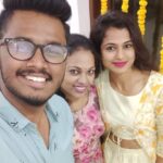 Ramya Pandian Instagram - Diwali celebration with family ❤ #diwali #diwaliparty #familytime Love the outfit from @radheyscouture ....thank you🙏🏻 #ramyapandian